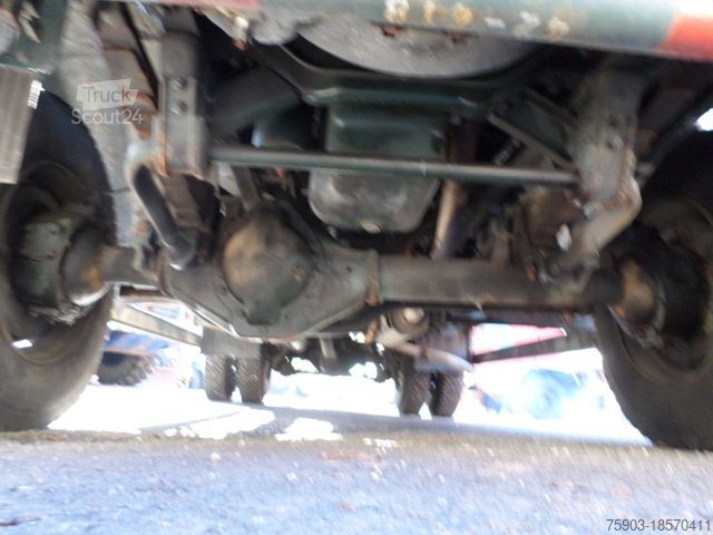 Samochód ciężarowy typu furgon MERCEDES-BENZ 1017 A  12 To  4x4   Doppelkabiener  Winde AHK