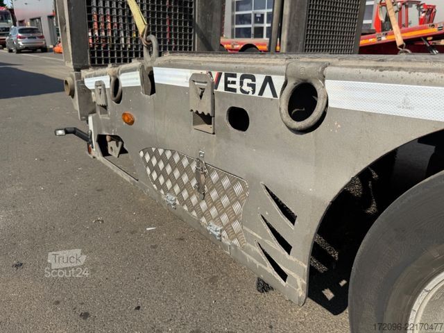 Nízkopodlažný náves Vega VEGA Tieflader, hydr. Rampen, verzinkt, Lenk