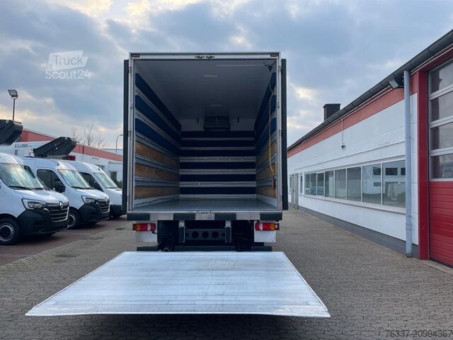 LKW mit Kofferaufbau MAN TGL 10.220 Doka Möbelkoffer Umzug Fahrzeug Kunsttransportfahrzeug