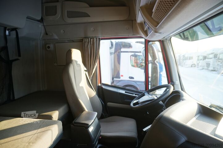 Trekker Iveco Stralis 460 E6 tractor unit/ Sleeper cab