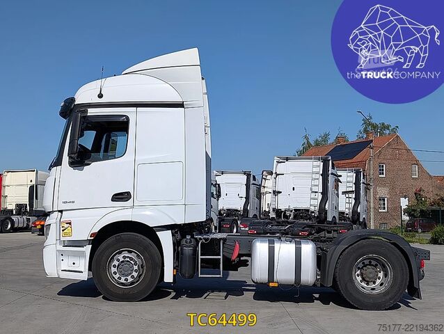 Standaard-SZM Mercedes-Benz Actros 1845