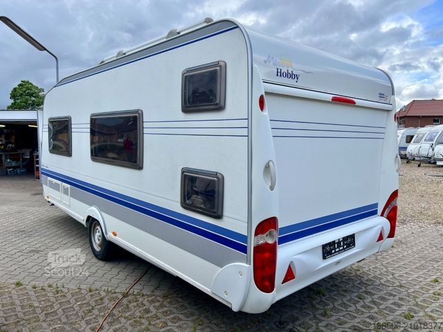 Caravane HOBBY 500 Kmfe Etagenbetten Festbett  Luftvorzelt