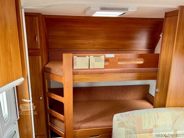 Caravane HOBBY 500 Kmfe Etagenbetten Festbett  Luftvorzelt