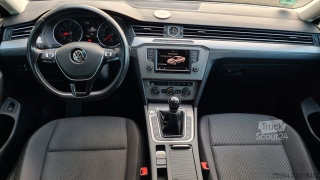 Fourgon VOLKSWAGEN Passat Limo 1.4 TSi Trendline - Comp Media -PDC