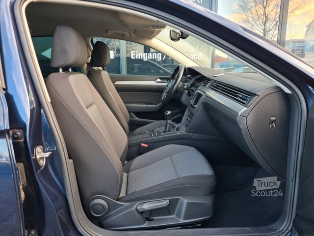 Fourgon VOLKSWAGEN Passat Limo 1.4 TSi Trendline - Comp Media -PDC