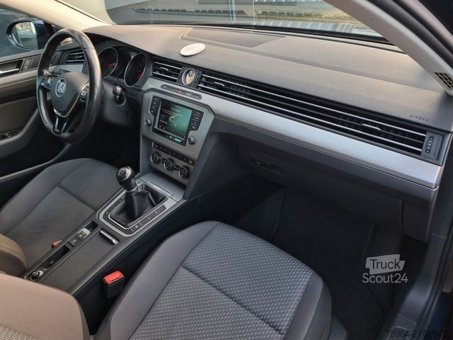 Fourgon VOLKSWAGEN Passat Limo 1.4 TSi Trendline - Comp Media -PDC