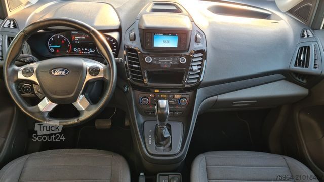 Minibus FORD Grand Tourneo Connect Titanium - AUT - PANO -