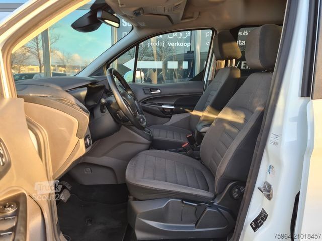 Minibus FORD Grand Tourneo Connect Titanium - AUT - PANO -