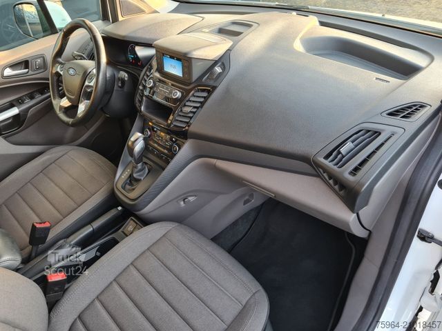 Minibus FORD Grand Tourneo Connect Titanium - AUT - PANO -