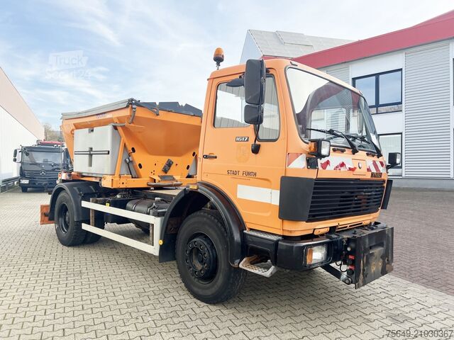 Special purpose truck Mercedes-Benz 1617 C 4x2 1617 C 4x2, Winterdienstausstattung