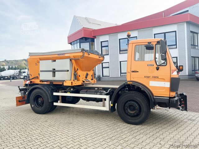 Special purpose truck Mercedes-Benz 1617 C 4x2 1617 C 4x2, Winterdienstausstattung