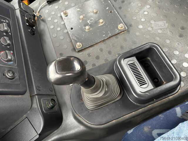 Châssis de camion Iveco-Magirus Trakker AD260T45W 6x6 Trakker AD260T45W 6x6