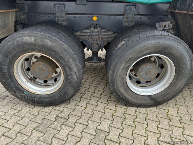 Châssis de camion Iveco-Magirus Trakker AD260T45W 6x6 Trakker AD260T45W 6x6