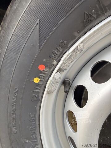 Magasin Mobile Mercedes-Benz Foodtruck, Imbisswagen, Food Truck mit neuer Küche und Ausstattung