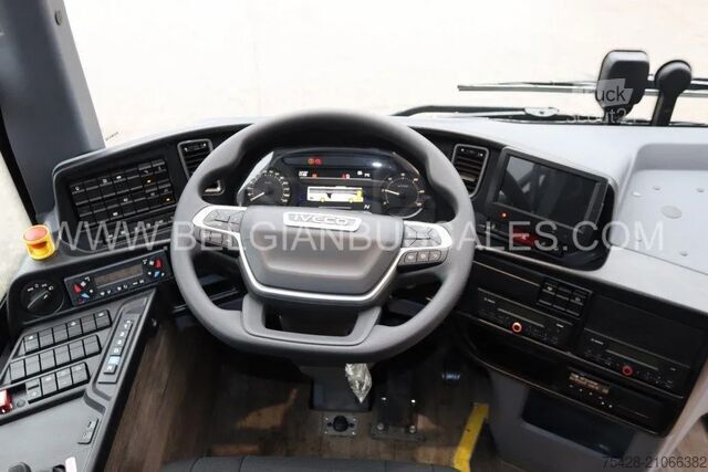 Intercitybus Iveco Evadys 13 / Full Options / 3-Point seat belts /...