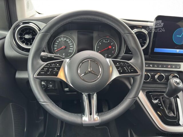 Minibus Mercedes-Benz T 180 PROGRESSIVE Lang 7-Sitzer LED