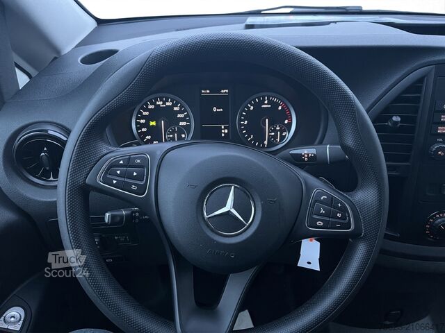 Microbuz Mercedes-Benz Vito 114 CDI Tourer PRO  Klima Sitzh. Kamera
