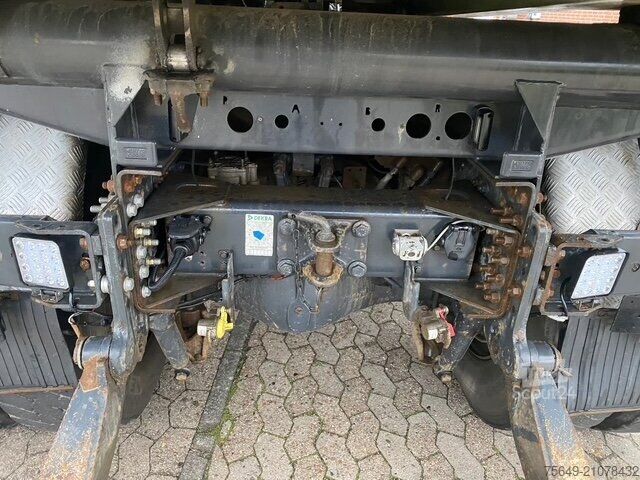 Three-sided tipper truck Iveco-Magirus Trakker AD340T45 8x4 Trakker AD340T45 8x4, Bordmatik