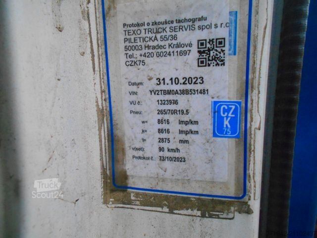 Skåpbil VOLVO FL 4X2R