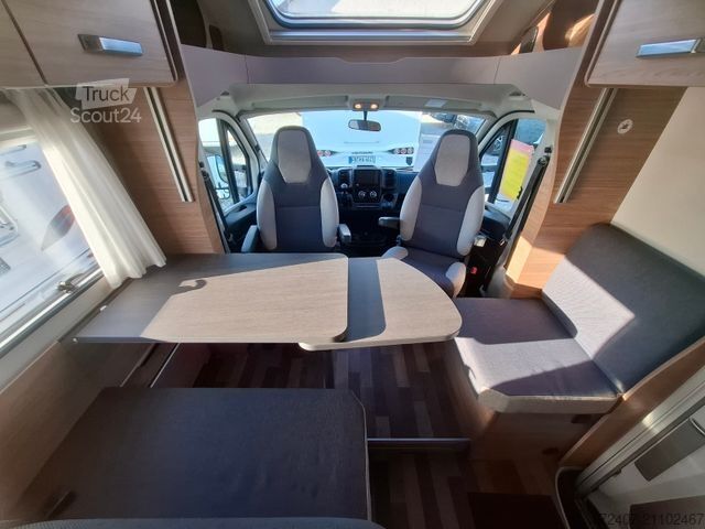 Caravana semiintegrada WEINSBERG CaraSuite 700 ME