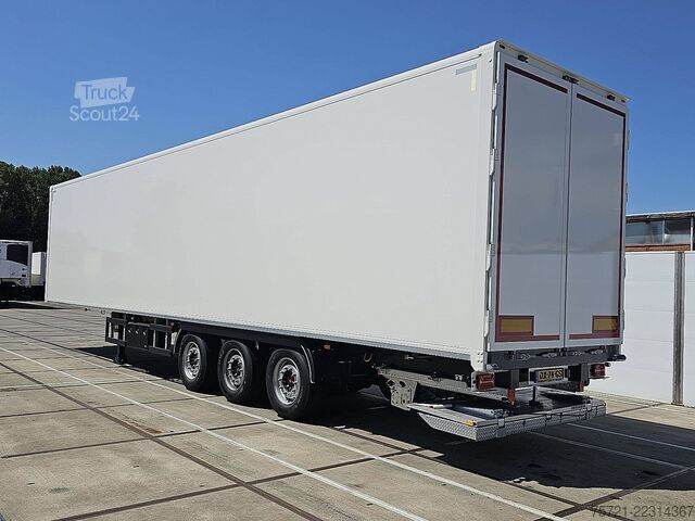 Koffer SYSTEM TRAILERS HEAVY DUTY PLYWOOD TAILLIFT 2x LIFTAXLE