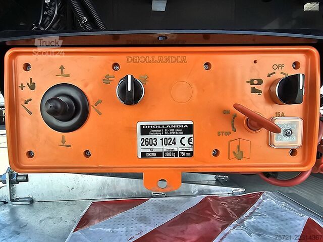 Koffer SYSTEM TRAILERS HEAVY DUTY PLYWOOD TAILLIFT 2x LIFTAXLE