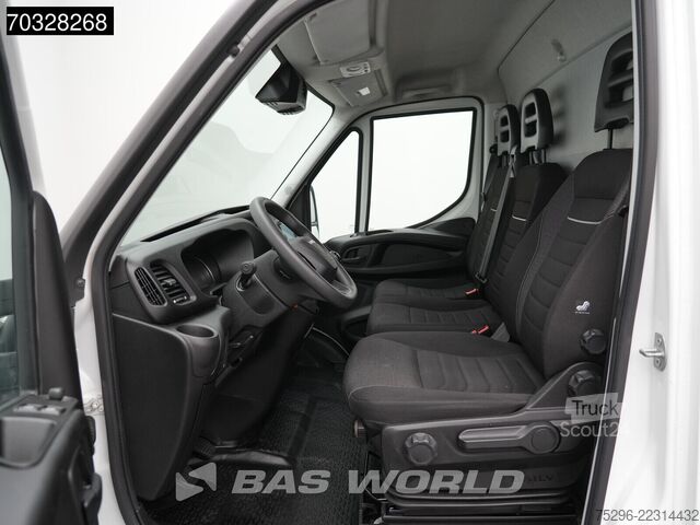 Heisterkamp Used Trucks B.V. Heisterkamp Used Trucks B.V. Heisterkamp Used Trucks B.V.