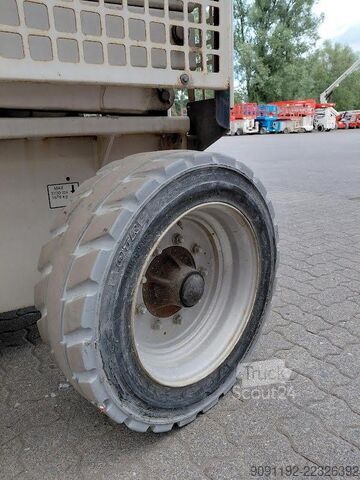 Ψαλίδι ανύψωσης JLG 4069LE