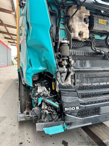 Скотовоз SCANIA S500 4x2 LL 3.Stock Finkl Viehwagen *unfall*