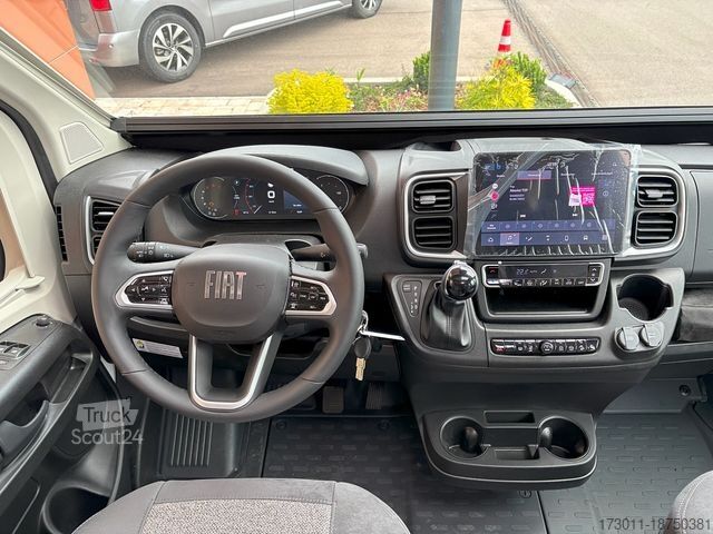 Autocaravana PÖSSL Summit Prime 640 Automat, Solar, Markise