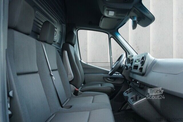 Furgon blaszak Mercedes-Benz eSprinter 312 Kasten Hochdach Standard
