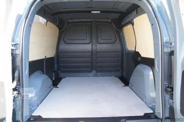 Fourgon tôlé Mercedes-Benz Citan 110 CDI Kasten PRO Standard AHK Klimaanlage