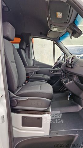 Minibus MERCEDES-BENZ Sprinter Lord Light 22 Sitzer 5 x Lagerfahrzeug