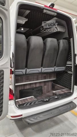 Minibus MERCEDES-BENZ 519  Allrad 4 x 4 Lagerfahrzeug Stock 20 Sitzer