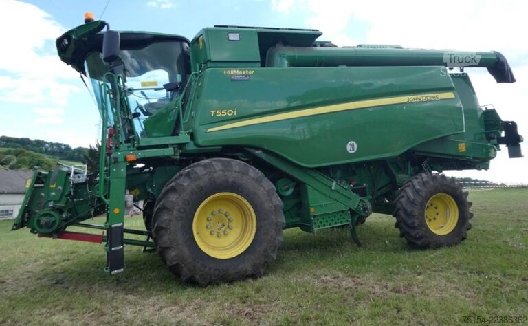 Mietitrebbia John Deere T550 HillMaster mit 722X + SWW