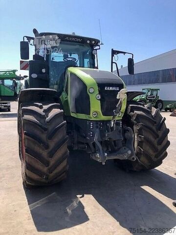 Tracteur CLAAS Axion 960TT