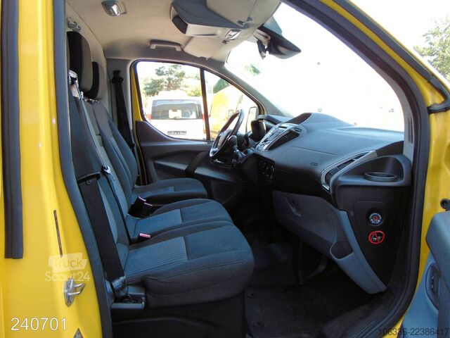 Panelová dodávka FORD Transit Custom 340 2.0TDCI -Bott-AHK-KLIMA-Navi-