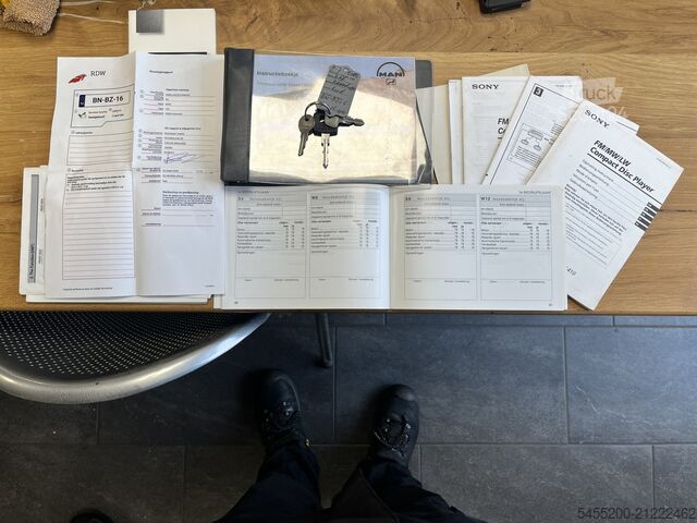 Fire engine Man LE 180 C Motorspuitaanhanger Automaat Matriaalw...