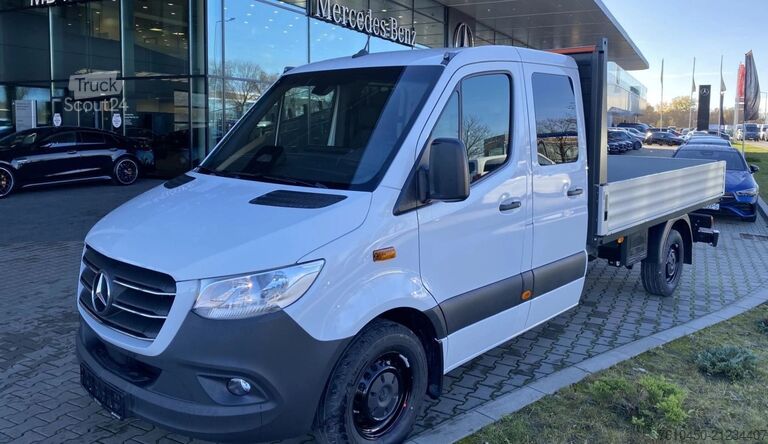 Slēgtais furgons Mercedes-Benz Sprinter 317 DoKa Pritsche + AHK