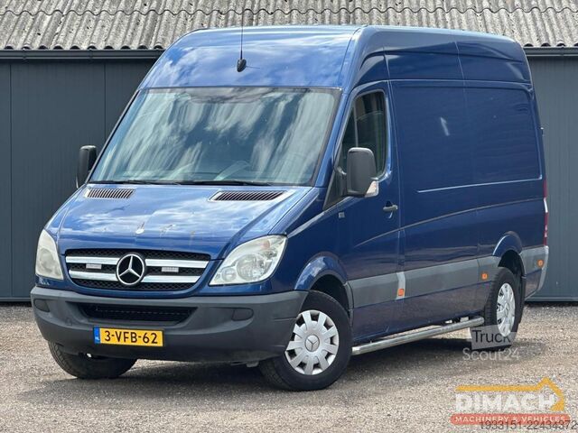 Fourgon Mercedes-Benz SPRINTER 319 - 3.0 V6 - L2H2 - NL voertuig!