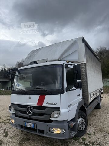 Brandalı ve hidrolik liftli kamyon Mercedes-Benz Atego 1228
