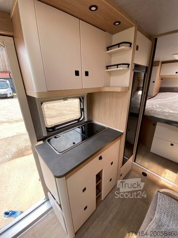 Half-integraal camper HOBBY OnTour C 700 GQ MJ25/MARKISE/RFK/SAFETY-PAKET