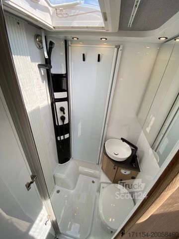 Half-integraal camper HOBBY OnTour C 700 GQ MJ25/MARKISE/RFK/SAFETY-PAKET