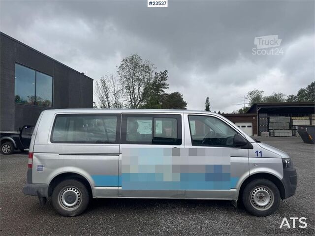 Break à toit surélevé VW Transporter – 8 Seats