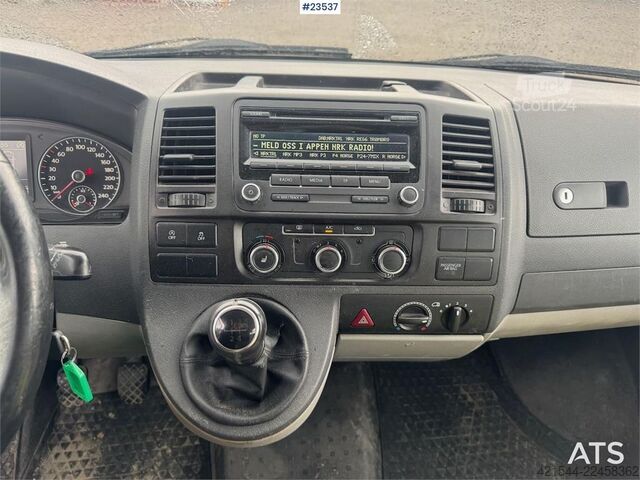Break à toit surélevé VW Transporter – 8 Seats