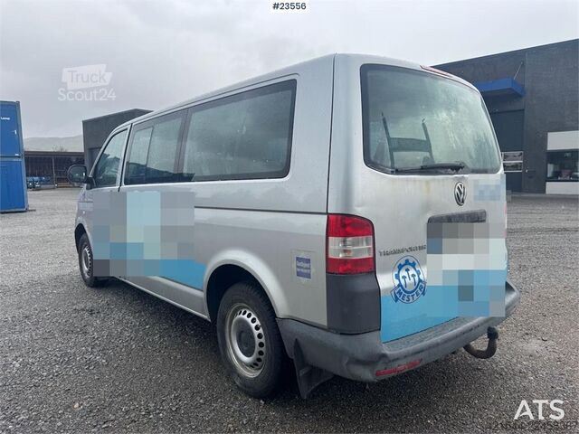 Break à toit surélevé VW Transporter – 8-Seater