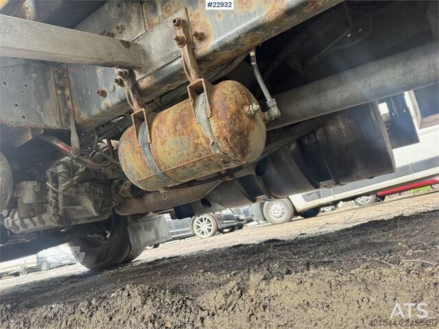 Veículo de recuperação Volvo FM330 recovery truck.