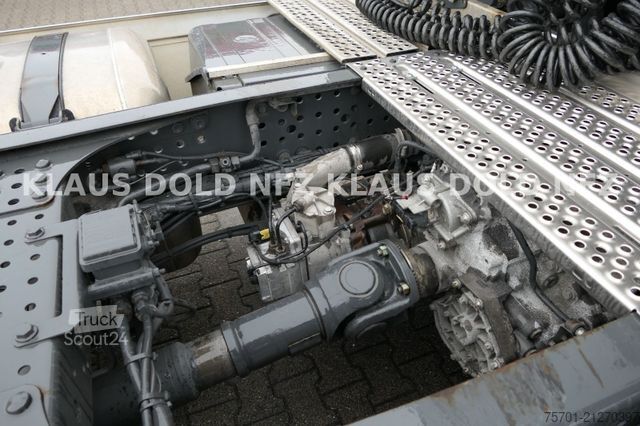 Tractor estándar MERCEDES-BENZ Actros 1843 Retarder Blatt/Luft Euro 6