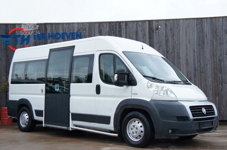 Minibús FIAT Ducato CNG Rollstuhl 6-Sitzer Rampe 2 Plätze