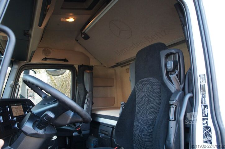 Tracteur routier standard MERCEDES-BENZ Actros 1942 Streamspace 2x Tank Euro6 Navi